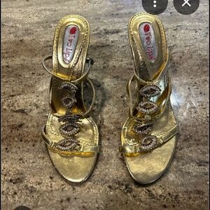 Two Lips Gold and Black Heels